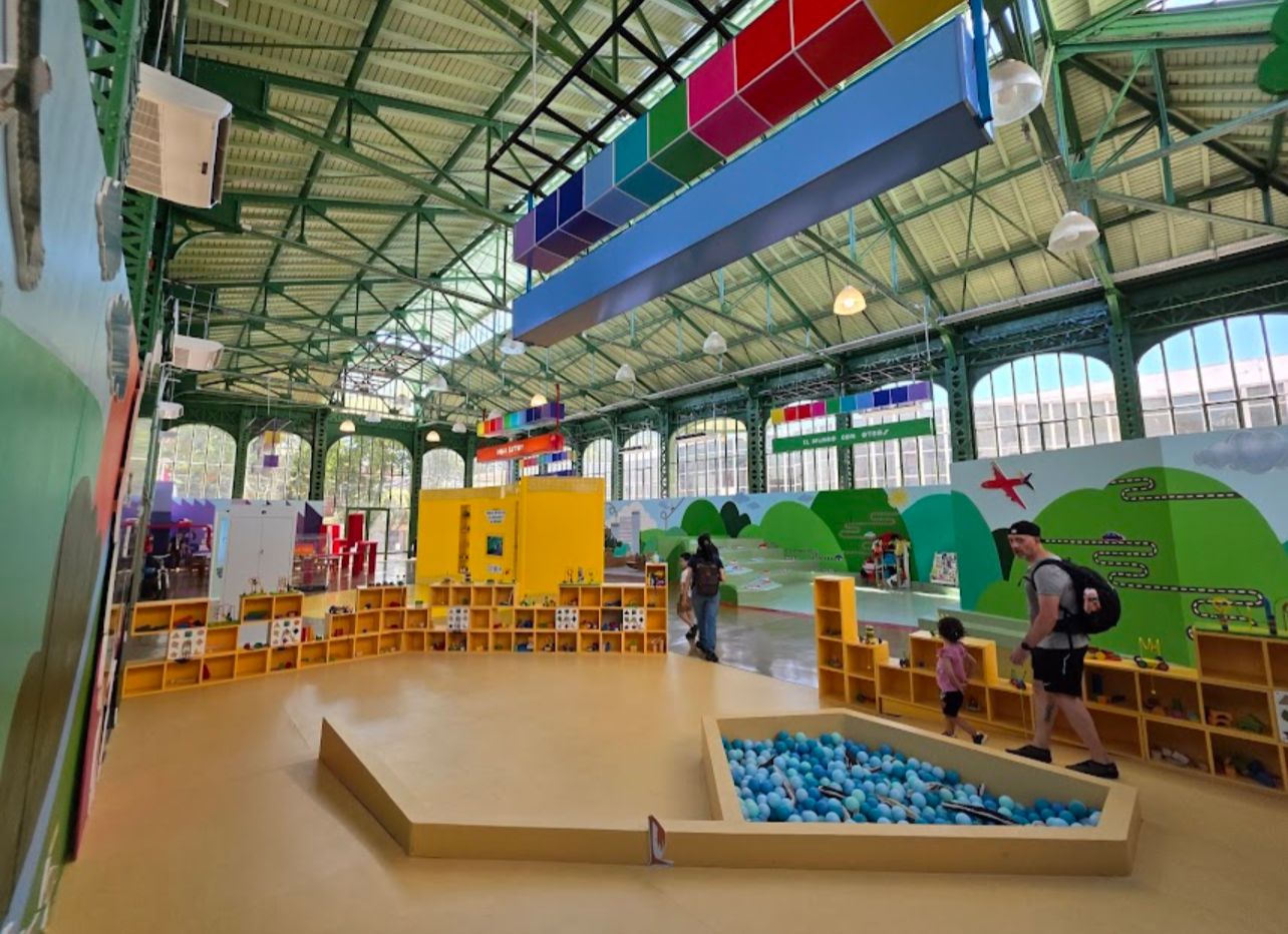 Visita al museo de María Elena Walsh